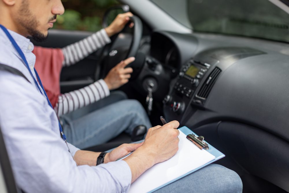 Road Best In Car Driving Lessons in Ottawa for Beginners