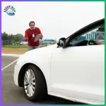 Driving lessons in Ottawa - Student learning to drive in Ottawa - Driving school classroom in Ottawa